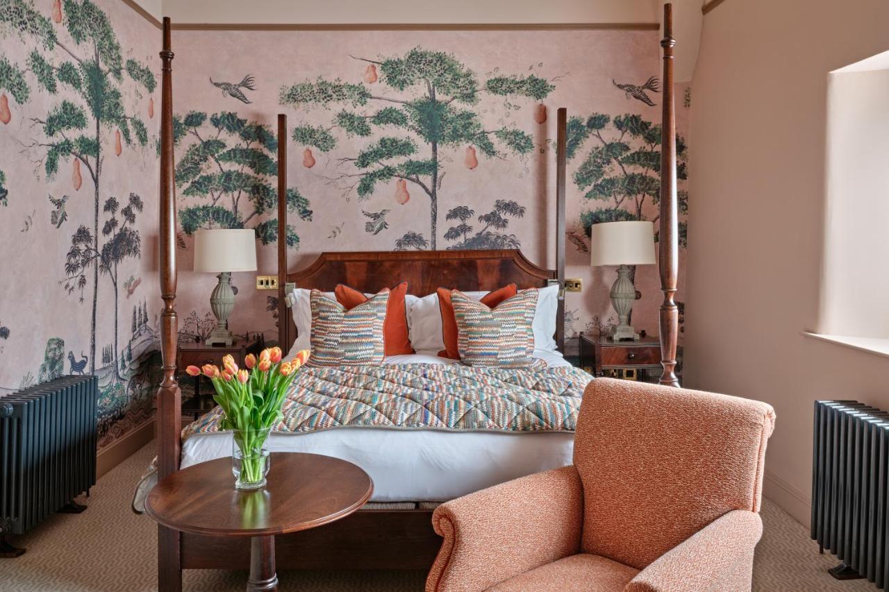 Отель Ellenborough Park 5*