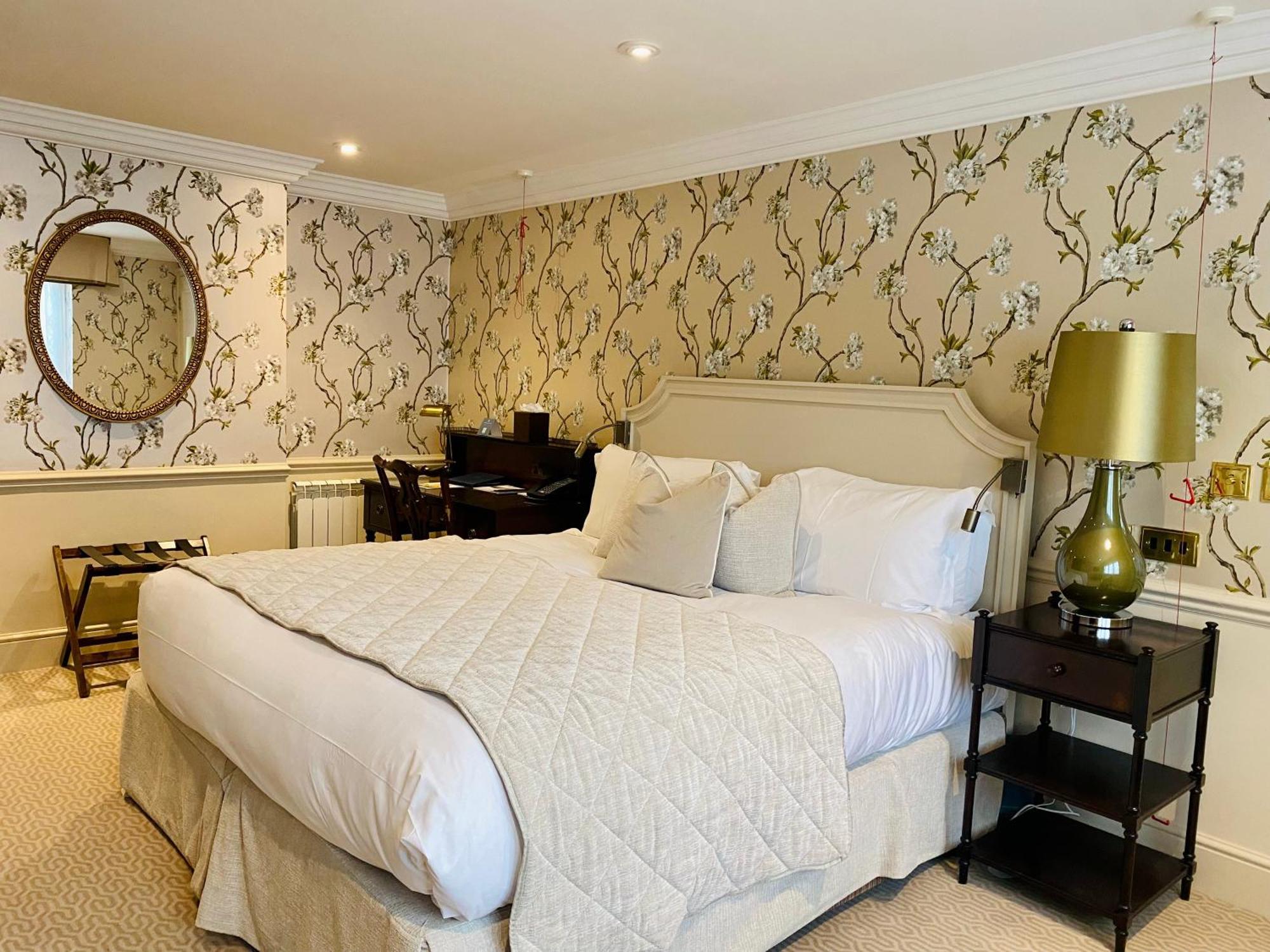 Ellenborough Park
